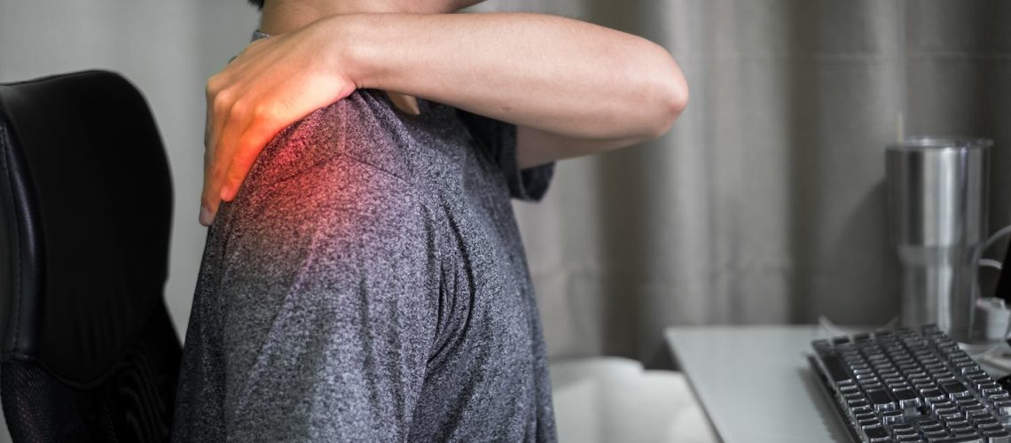 Blocage de l'omoplate : de quoi parle-t-on ?